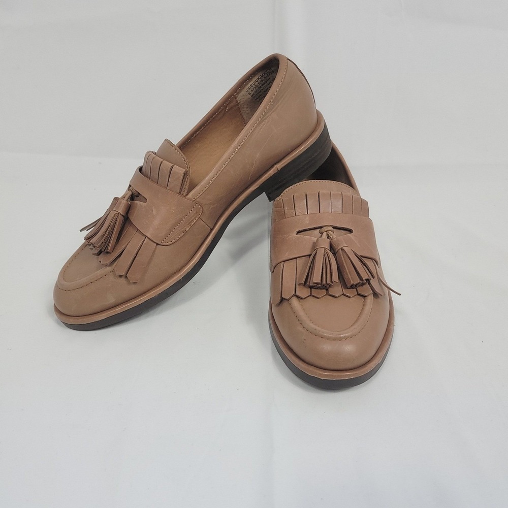 Kenneth Cole Gentle Souls Loafers Womens 8.5 Tan Leather Kiltie Tassel Classic